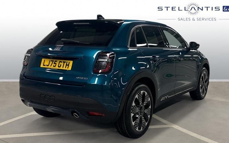 New Fiat 600 La Prima 101 HP (74 kW) 2025 Green SUV