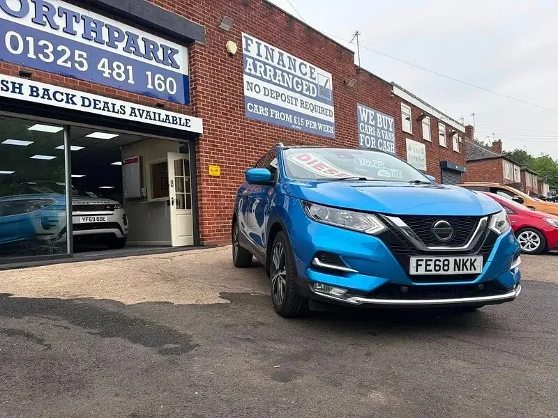 Used Nissan Qashqai N-Connecta 2018 Blue SUV