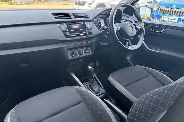 Image 2/4