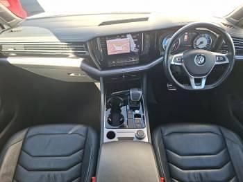 Usado VW Touareg R-line 286 CV (210 kW) 2019 Blanco SUV