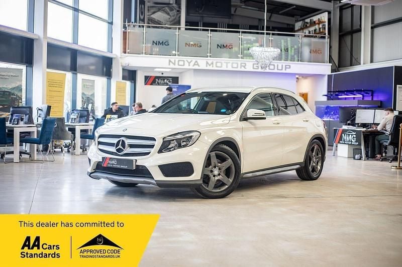 Used Mercedes GLA220 AMG line 170 HP (125 kW) 2014 White SUV