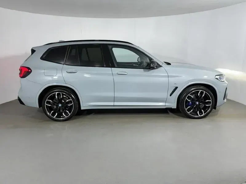 Begagnad BMW X3 Comfort Edition 335 HK (246 kW) 2024 Grå SUV