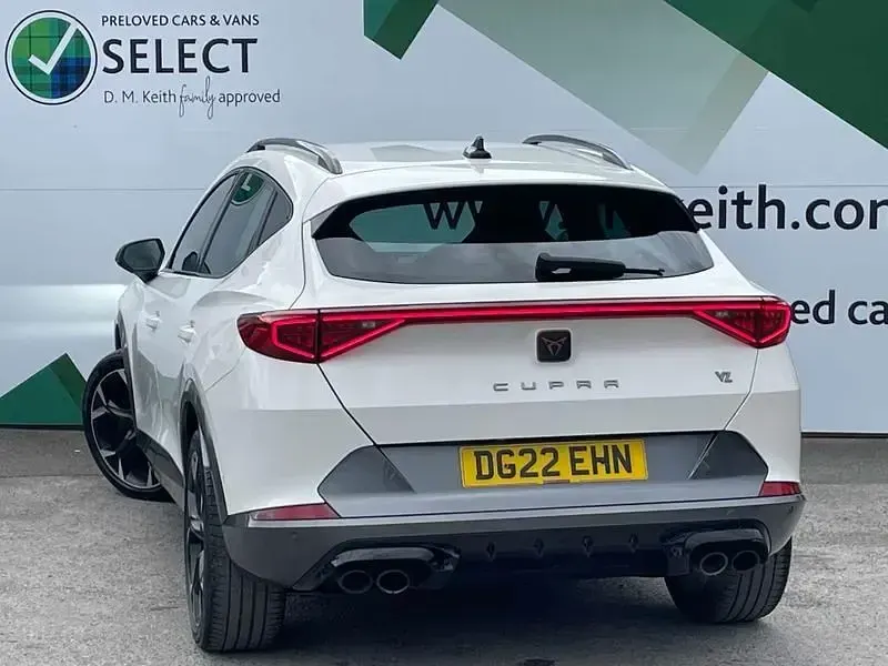 Begagnad Cupra Formentor VZ2 2022 Vit SUV