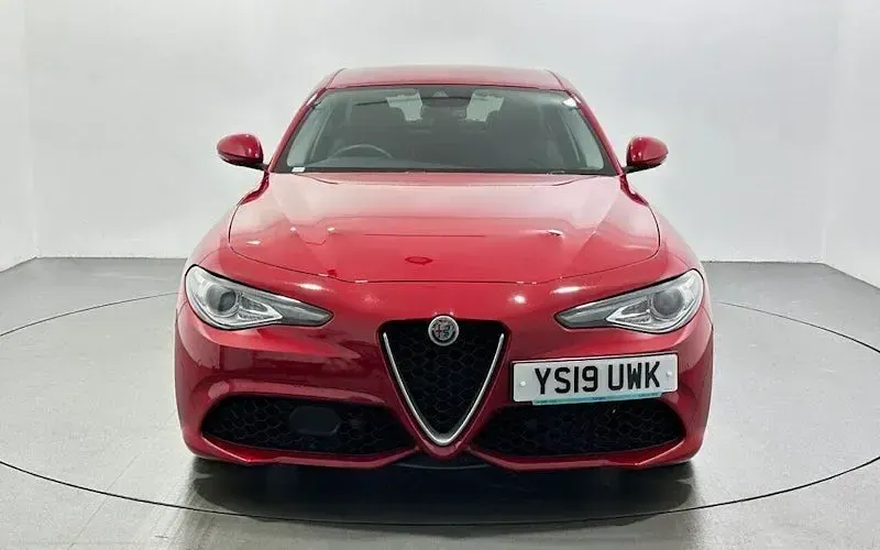 Begagnad Alfa Romeo Giulia Veloce 280 HK (205 kW) 2019 Röd Sedan