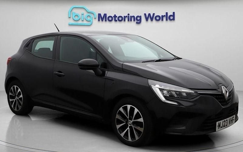 Black Used 2023 Renault Clio V Evolution Hatchback | £10,800 (Good price) - Image 1/4