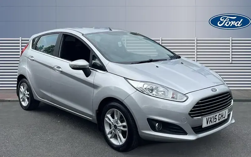 Usado Ford Fiesta Zetec 101 CV (74 kW) 2017 Utilitario