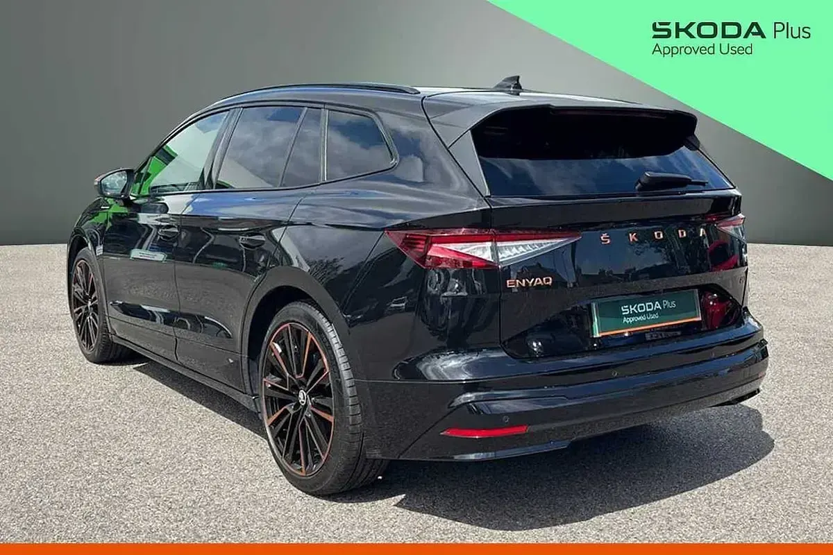 Used Skoda Enyaq iV SportLine 110 kW (150 HP) 2022 Black magic pearl effect SUV
