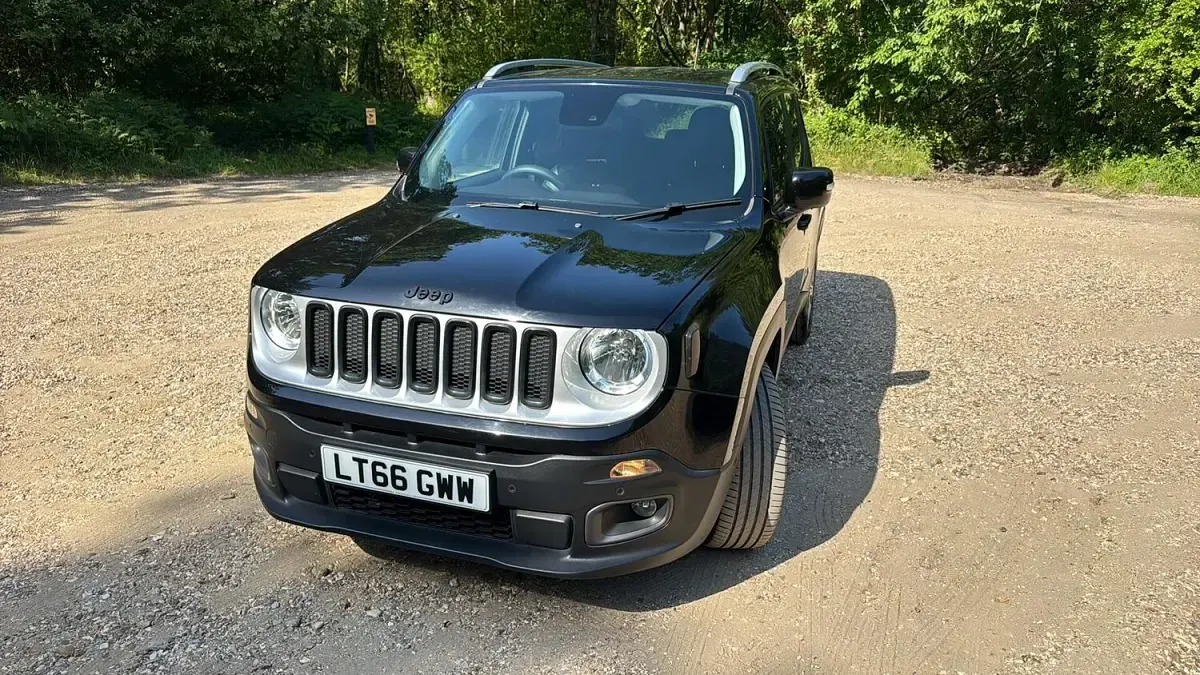 Used Jeep Renegade Limited 170 HP (125 kW) 2016 Black SUV
