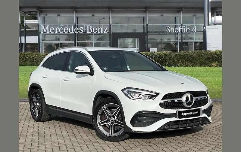 Used Mercedes GLA200 Executive 161 HP (118 kW) 2022 White SUV