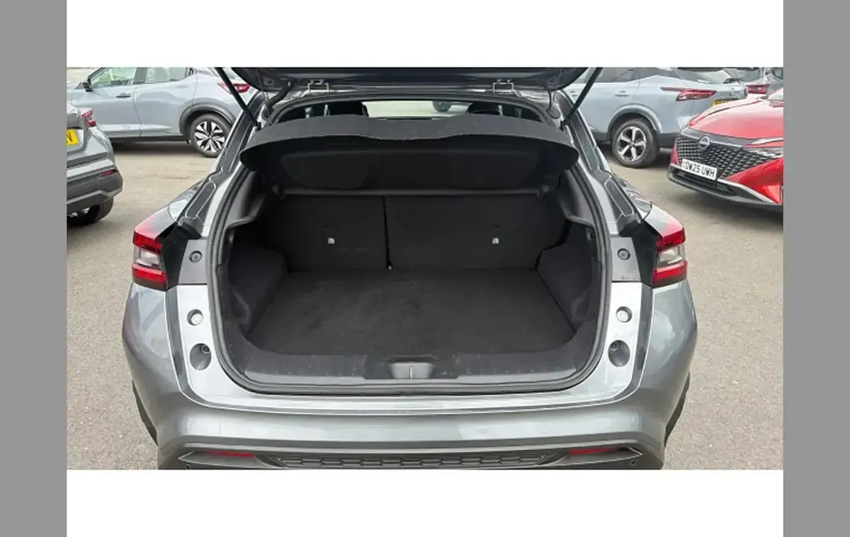 Used Nissan Juke Tekna 114 HP (83 kW) 2025 Grey SUV