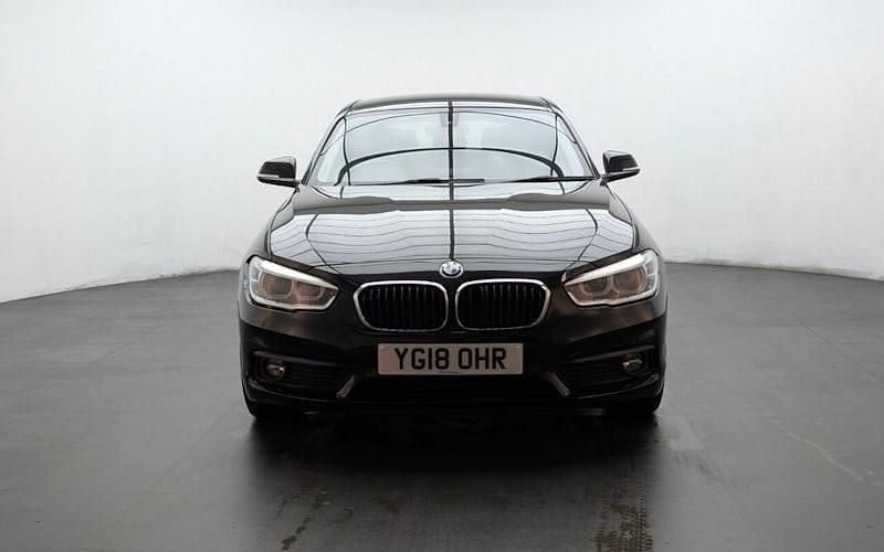 Used BMW 116 Comfort Edition 116 HP (85 kW) 2018 Black Hatchback