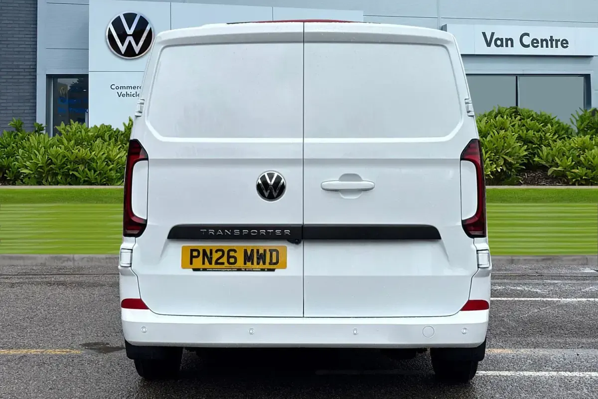 New VW Transporter Pro 150 HP (110 kW) 2026 White Van