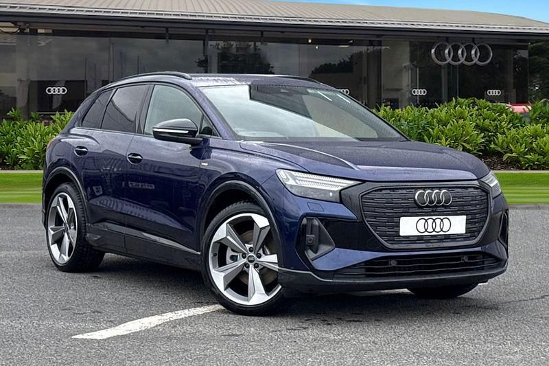 New Audi Q4 e-tron Black Edition 210 kW (286 HP) 2026 Blue SUV
