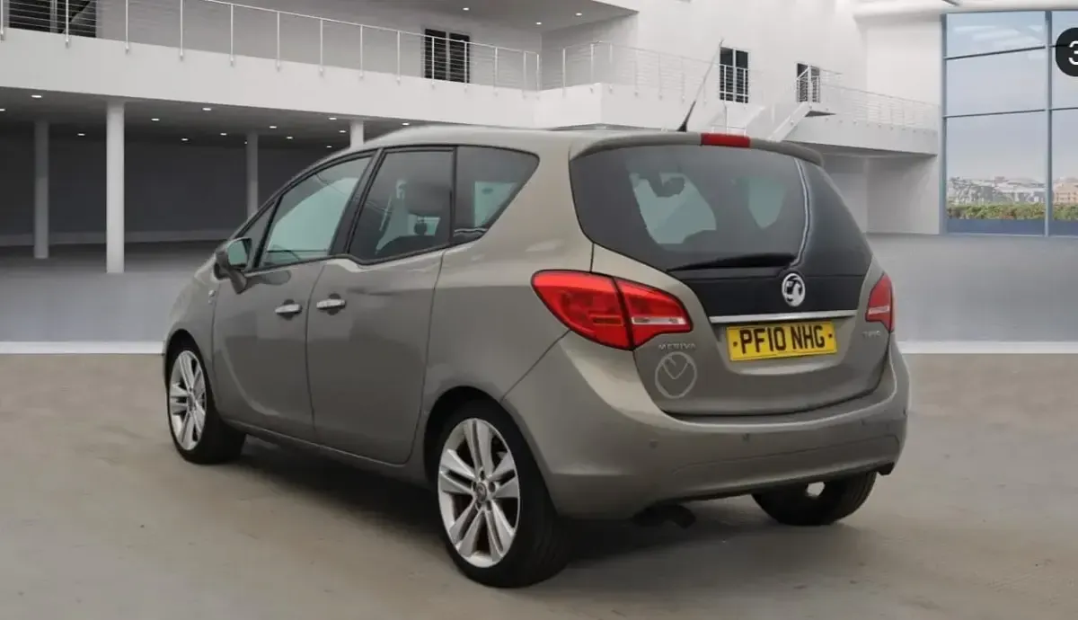 Used Vauxhall Meriva 2010 Brown MPV