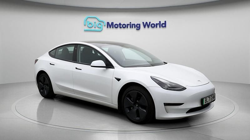 Used 2021 Tesla Model 3 Sedan | £19,900 (Fair price) - Image 1/4