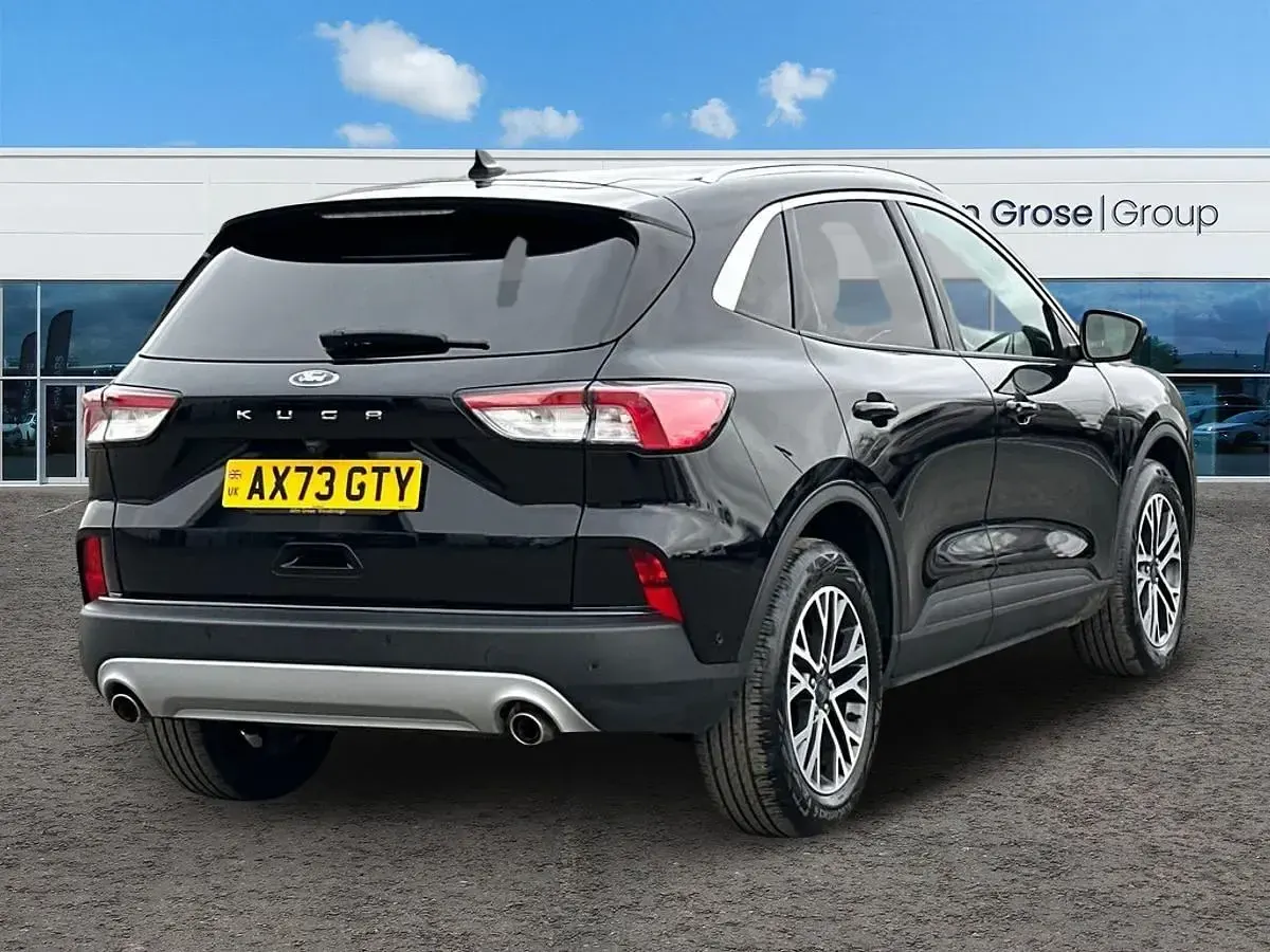Używany Ford Kuga Titanium 2024 Czarny SUV