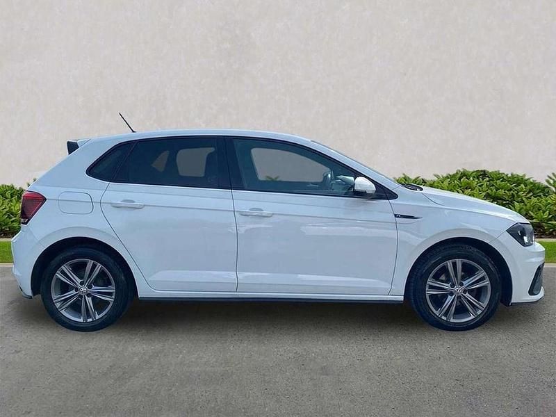 Used VW Polo R-line 95 HP (69 kW) 2019 White Hatchback