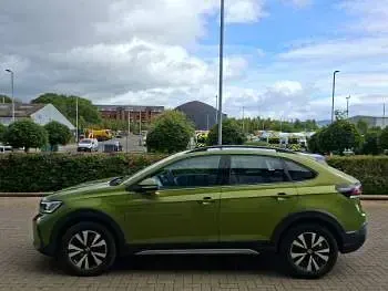 Used VW Taigo Life 95 HP (69 kW) 2023 Green SUV