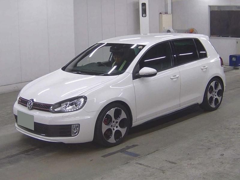 Used VW Golf VI GTI 2011 White Hatchback
