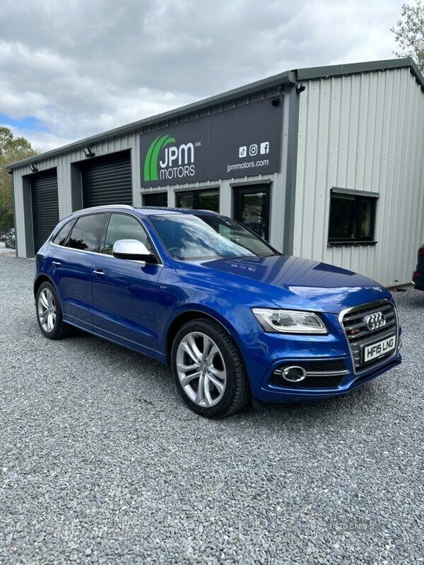 Blue Used 2015 Audi SQ5 S-Line SUV | £13,450 (Fair price) - Image 1/4