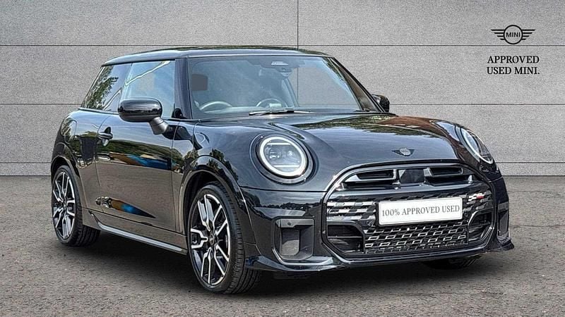 Black Used 2025 Mini Cooper S Hatch Hatchback | £28,995 (A bit pricey) - Image 1/3
