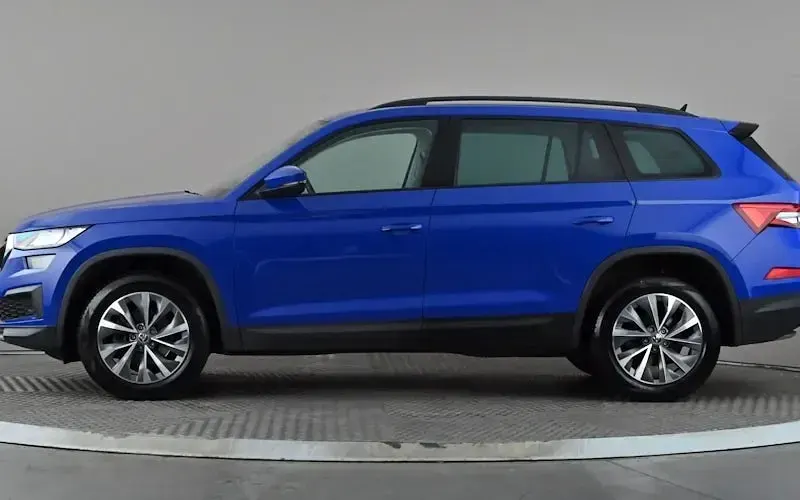 Used Skoda Kodiaq SE Drive 150 HP (110 kW) 2023 Blue SUV