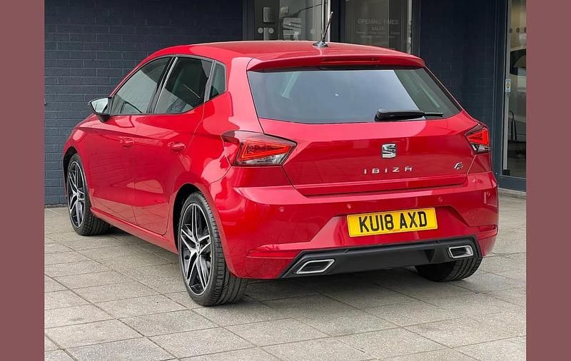 Used Seat Ibiza FR 113 HP (83 kW) 2018 Red Hatchback