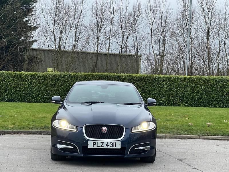 Second-hand Jaguar XF R-Sport 2014 Albastru Berlinǎ