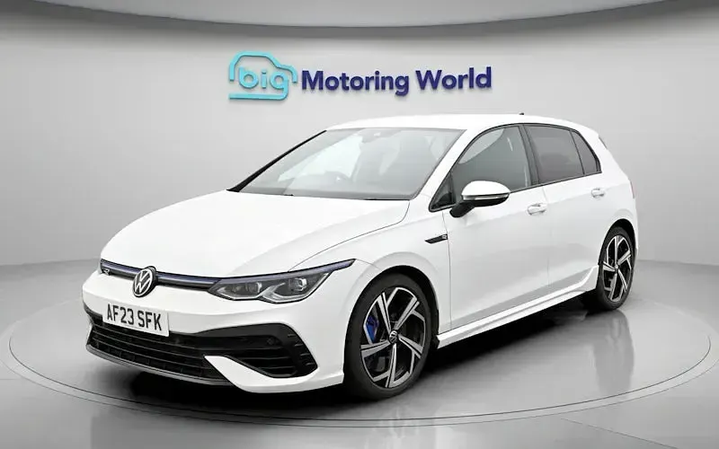 Usado VW Golf VIII R 320 CV (235 kW) 2023 Blanco Utilitario
