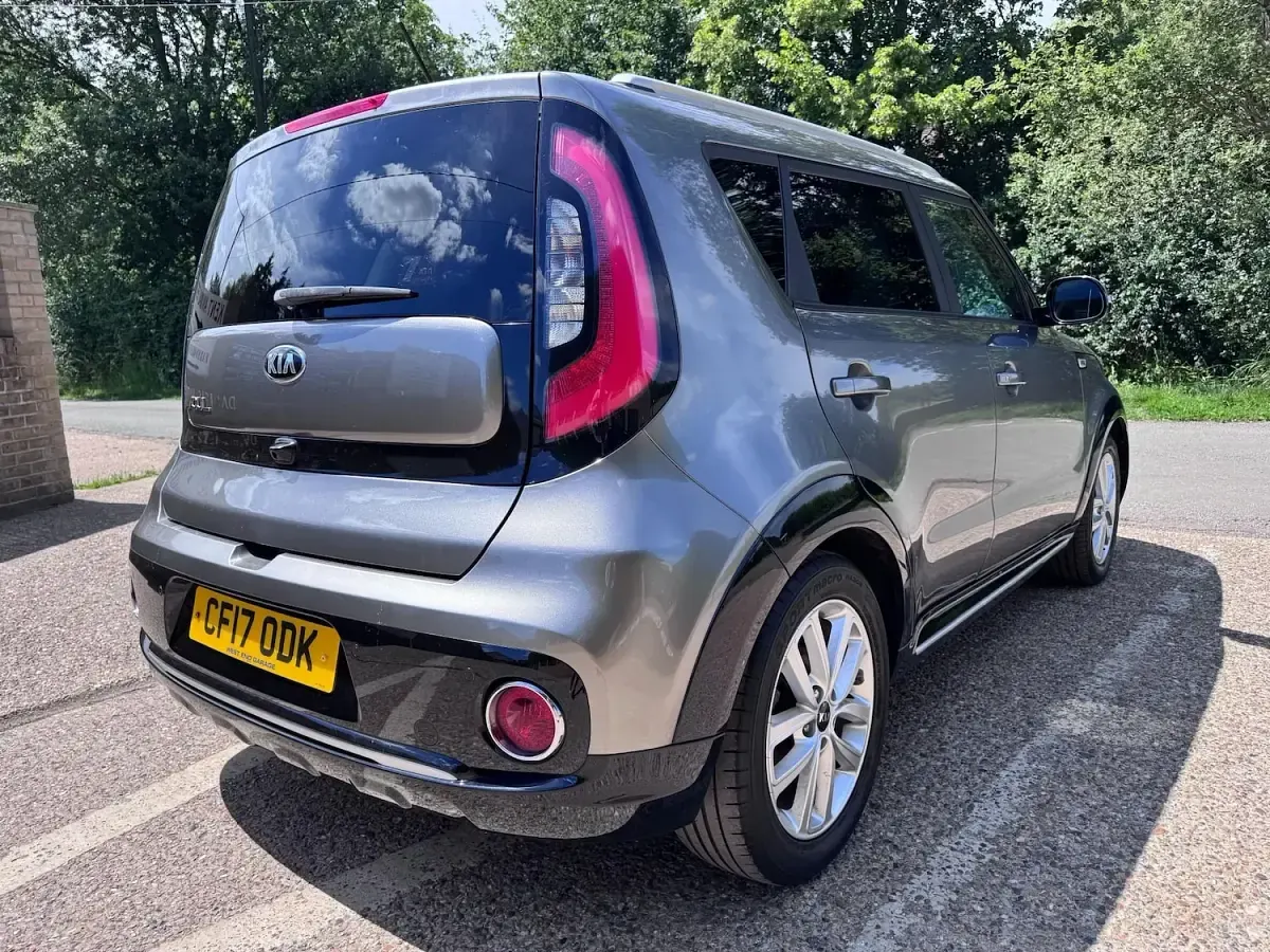 Used Kia Soul 2017 Silver SUV