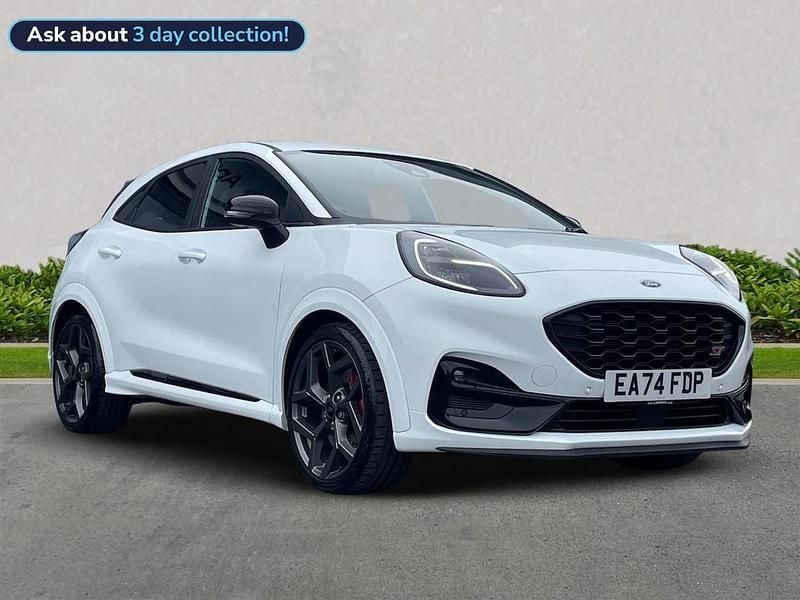 White Used 2024 Ford Puma Gen-E ST Hatchback | £23,199 (Expensive) - Image 1/4
