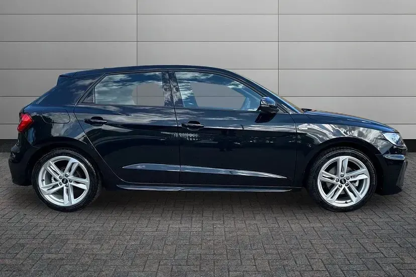 Used Audi A1 Sportback S-Line 108 HP (79 kW) 2022 Mythos black Hatchback