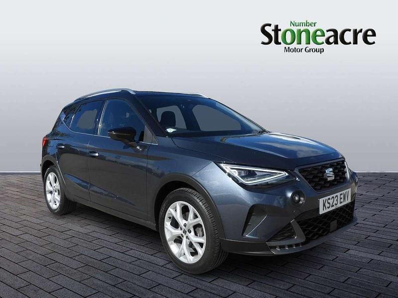 Grey Used 2023 Seat Arona FR SUV | £13,495 (Fair price) - Image 1/4