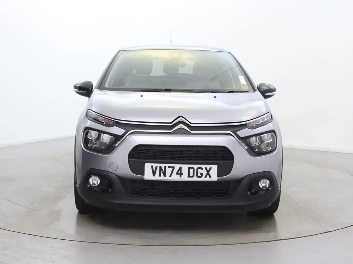 Używany Citroën C3 PureTech 2024 Szary Hatchback