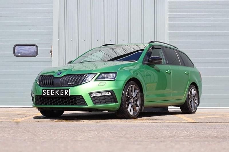Green Used 2017 Skoda Octavia vRS Estate | £14,950 (Fair price) - Image 1/1