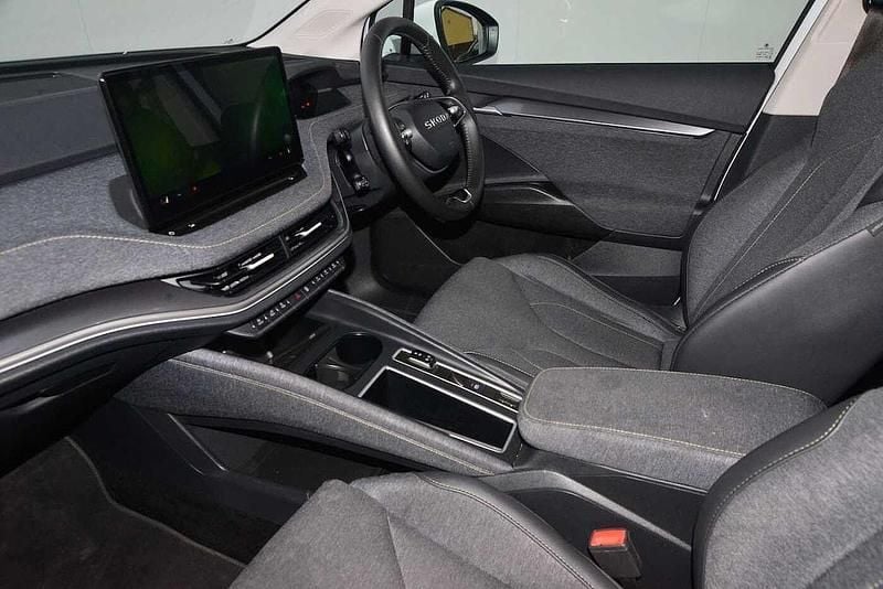 Used Skoda Elroq 210 kW (286 HP) 2025 Moon white metallic SUV