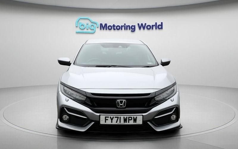 Used Honda Civic Sport 182 HP (133 kW) 2021 Silver Hatchback