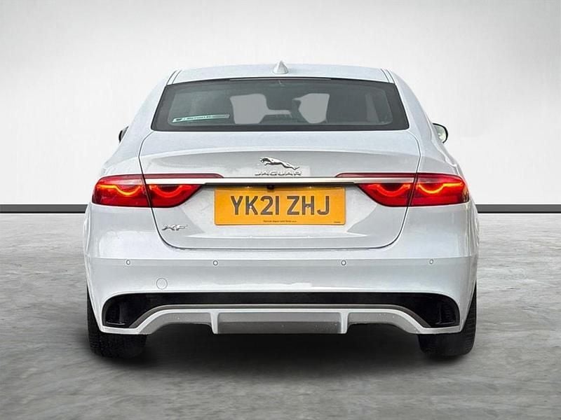 Used Jaguar XF R-Dynamic 247 HP (181 kW) 2021 White Sedan