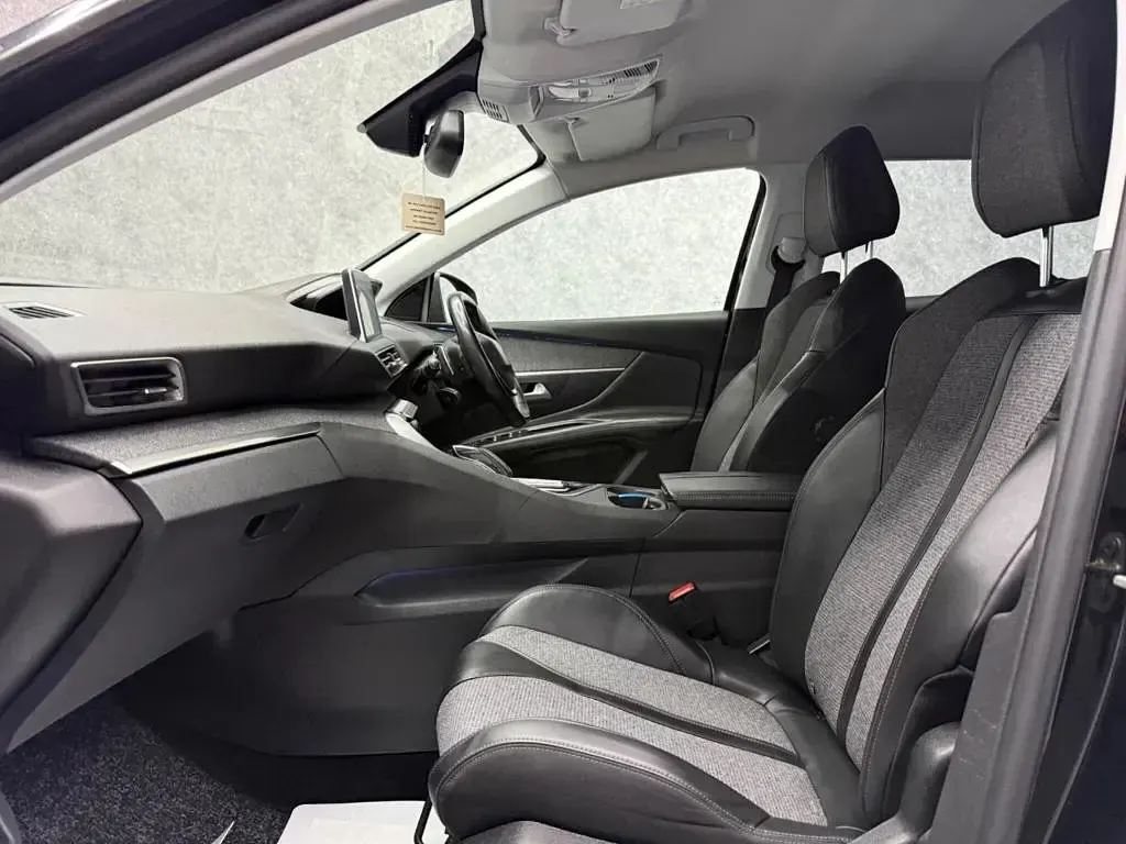 Used Peugeot 3008 Allure 2018 Black SUV