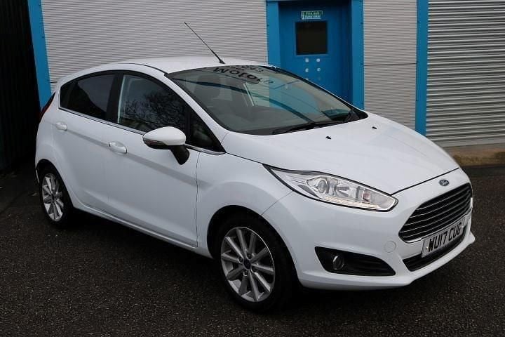 Used Ford Fiesta Titanium 2017 White Hatchback