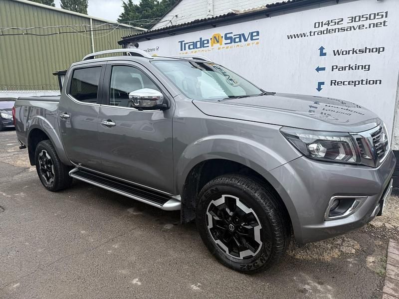 Grey Used 2021 Nissan Navara Tekna Pickup | £12,995 (Good price) - Image 1/4