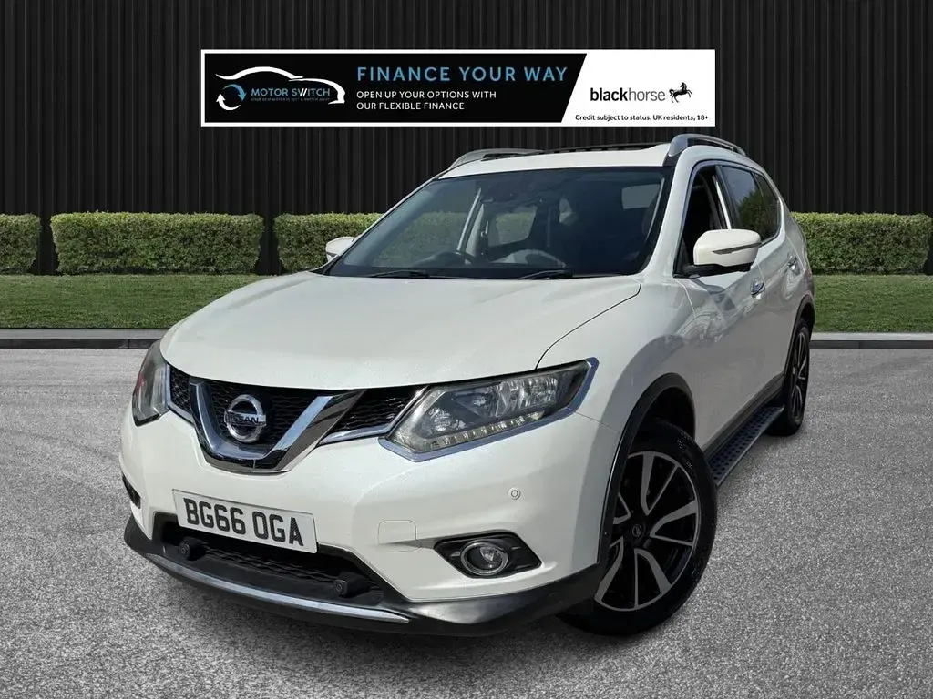Used Nissan X-Trail N-TEC 163 HP (119 kW) 2016 White SUV