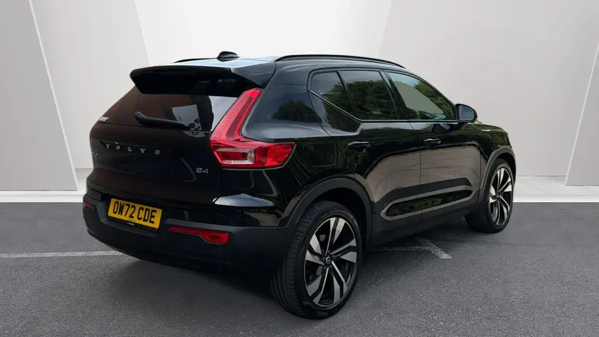 Used Volvo XC40 Ultimate 197 HP (144 kW) 2022 Black SUV