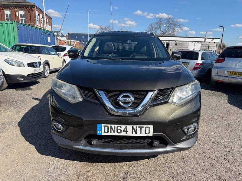 Used Nissan X-Trail Tekna 130 HP (95 kW) 2014 Green SUV