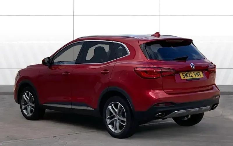 Used MG HS Exclusive 162 HP (119 kW) 2022 Red SUV