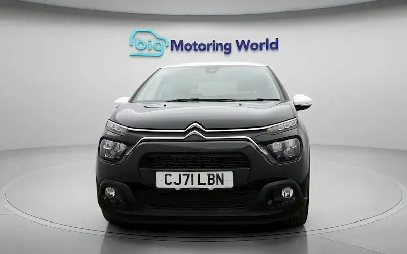 Used Citroën C3 PureTech 83 HP (61 kW) 2022 Black Hatchback