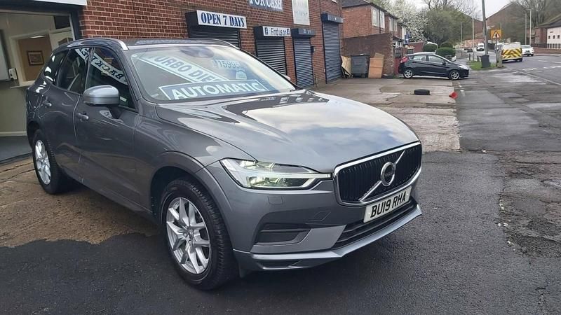 Second-hand Volvo XC60 Momentum 190 CP (139 kW) 2019 Gri SUV