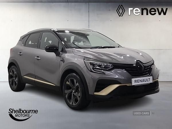 Used Renault Captur Engineered 143 HP (105 kW) 2024 Metallic  oyster grey  SUV