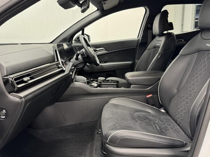 Used Kia Sportage GT-Line 2024 White SUV