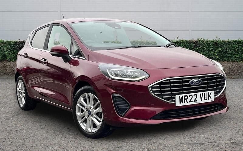 Used Ford Fiesta Titanium 101 HP (74 kW) 2022 Red Hatchback